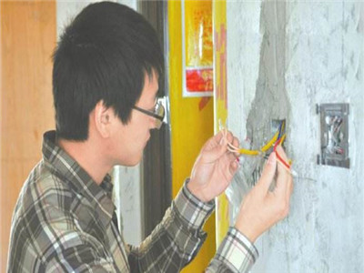水电验收的技巧是什么？