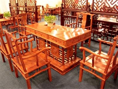 红木家具精细保养有讲究