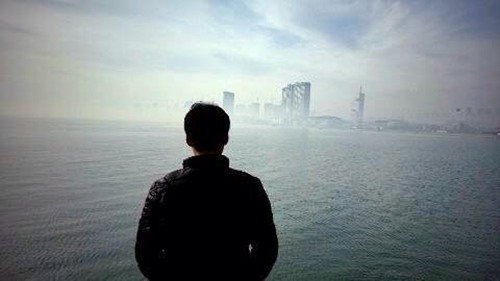 一个外来人在东莞的奋斗故事，很多人看到了熟悉的身影