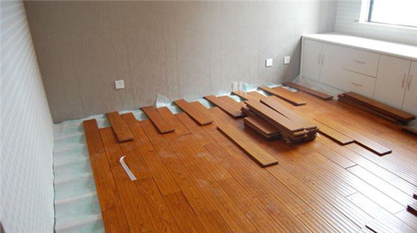木地板怎么安装？木地板安装方法！